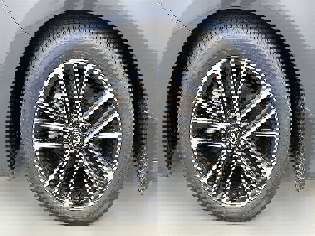 New 2026 Toyota Camry XLE image 28