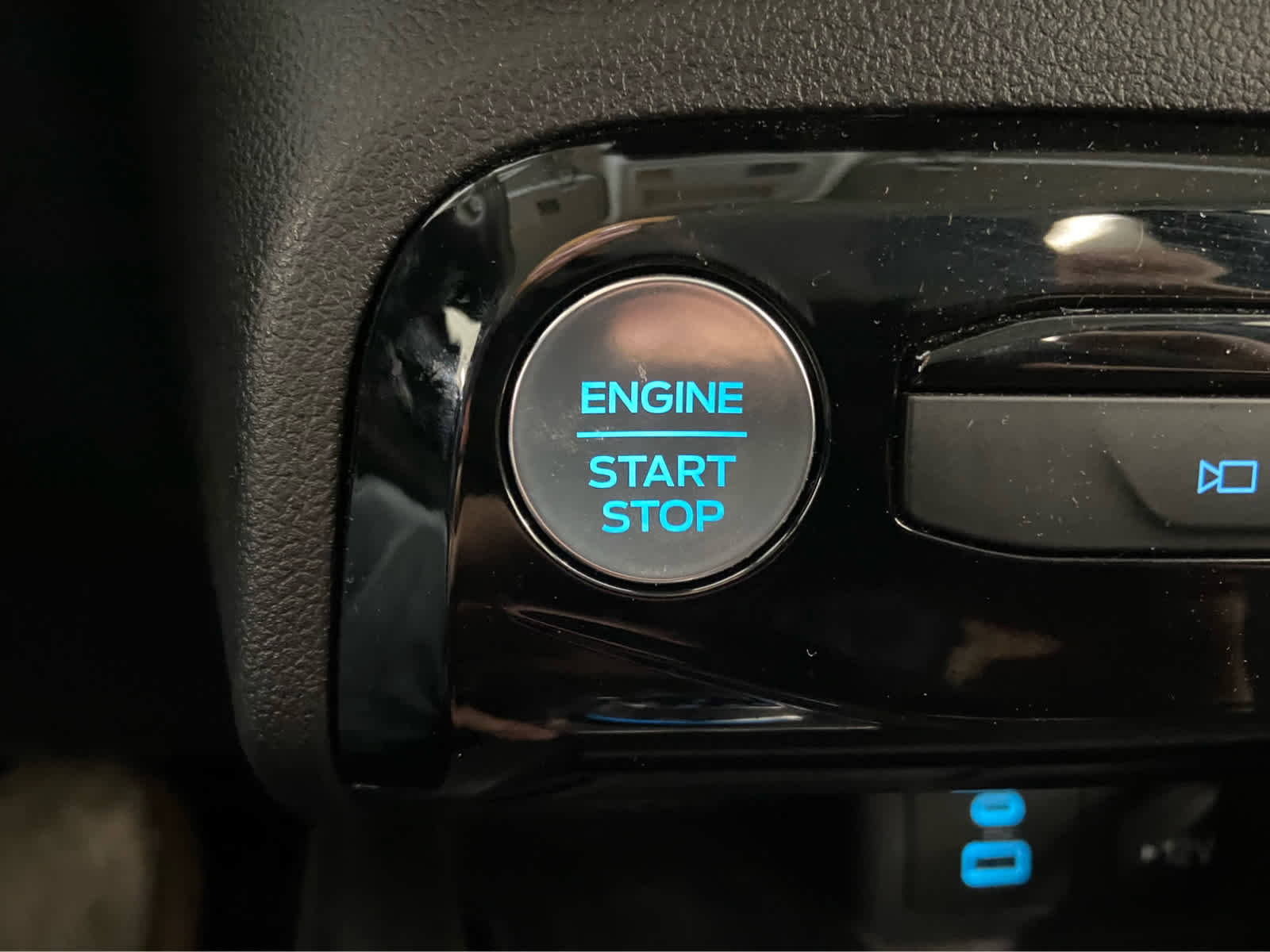 Used 2023 Ford Escape Active w/ Tech Pack #2 image 40