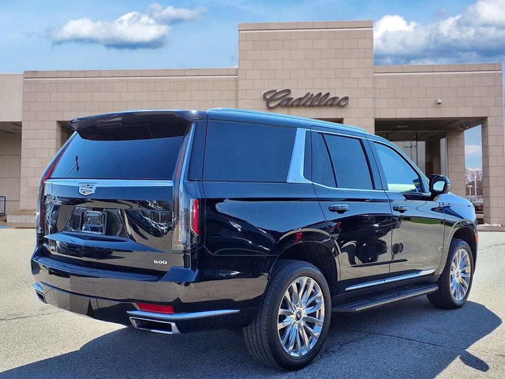 Used 2024 Cadillac Escalade Premium Luxury w/ LPO, Floor Liner Package image 4