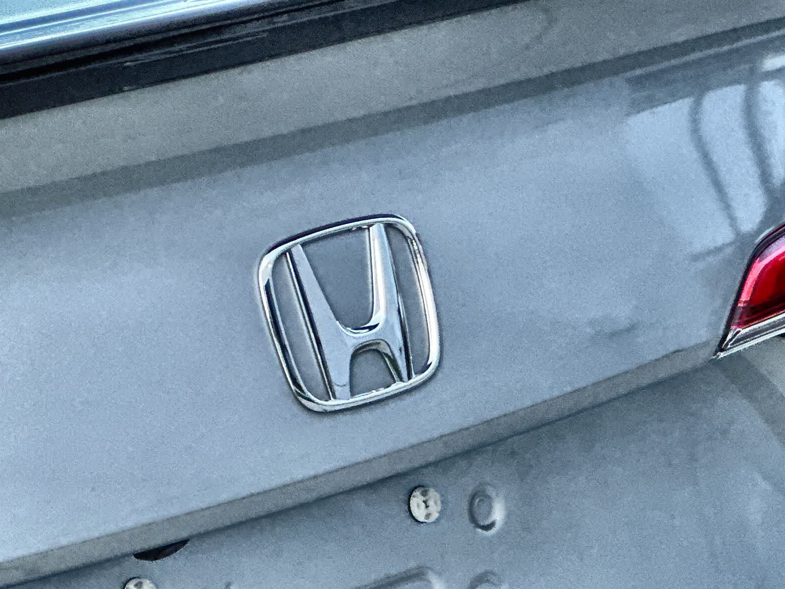 Used 2022 Honda Civic Touring image 15