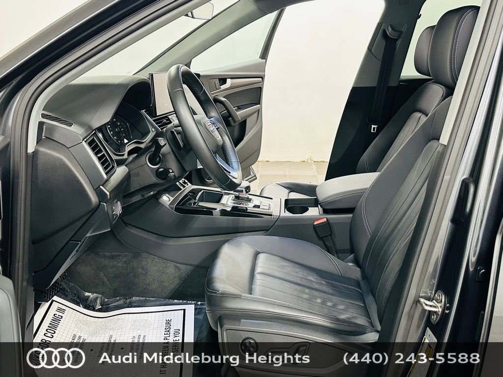 Certified 2023 Audi Q5 2.0T Premium w/ Convenience Package AWD/4WD image 11
