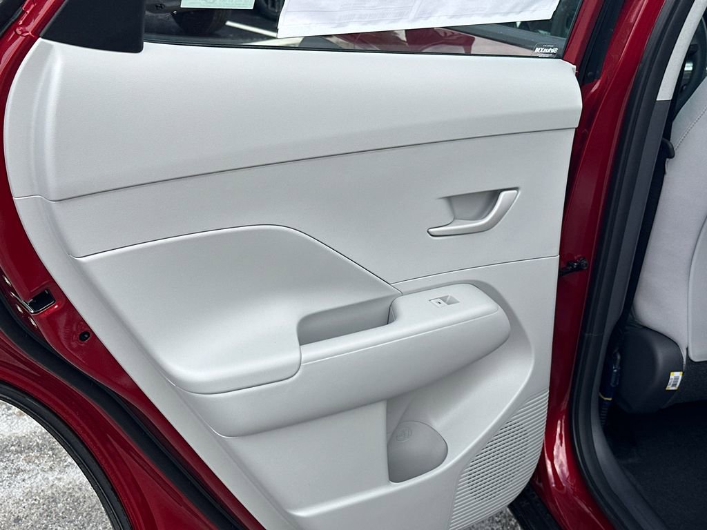 New 2026 Hyundai Kona SE image 21