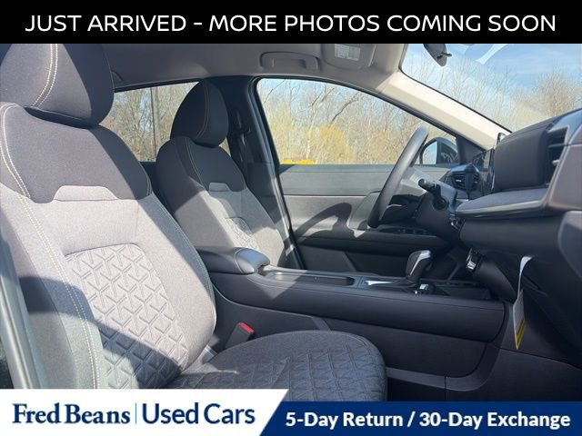 Certified 2025 Nissan Kicks SV w/ Illumination Package image 16