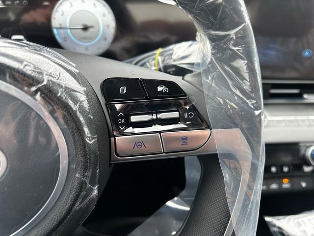 New 2026 Hyundai Elantra Limited image 19