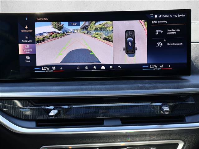 Certified 2026 BMW X7 xDrive40i w/ M Sport Package AWD/4WD image 17