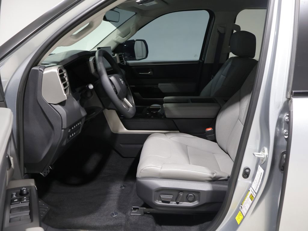 Used 2024 Toyota Tundra Limited w/ TRD Off-Road Package AWD/4WD image 11