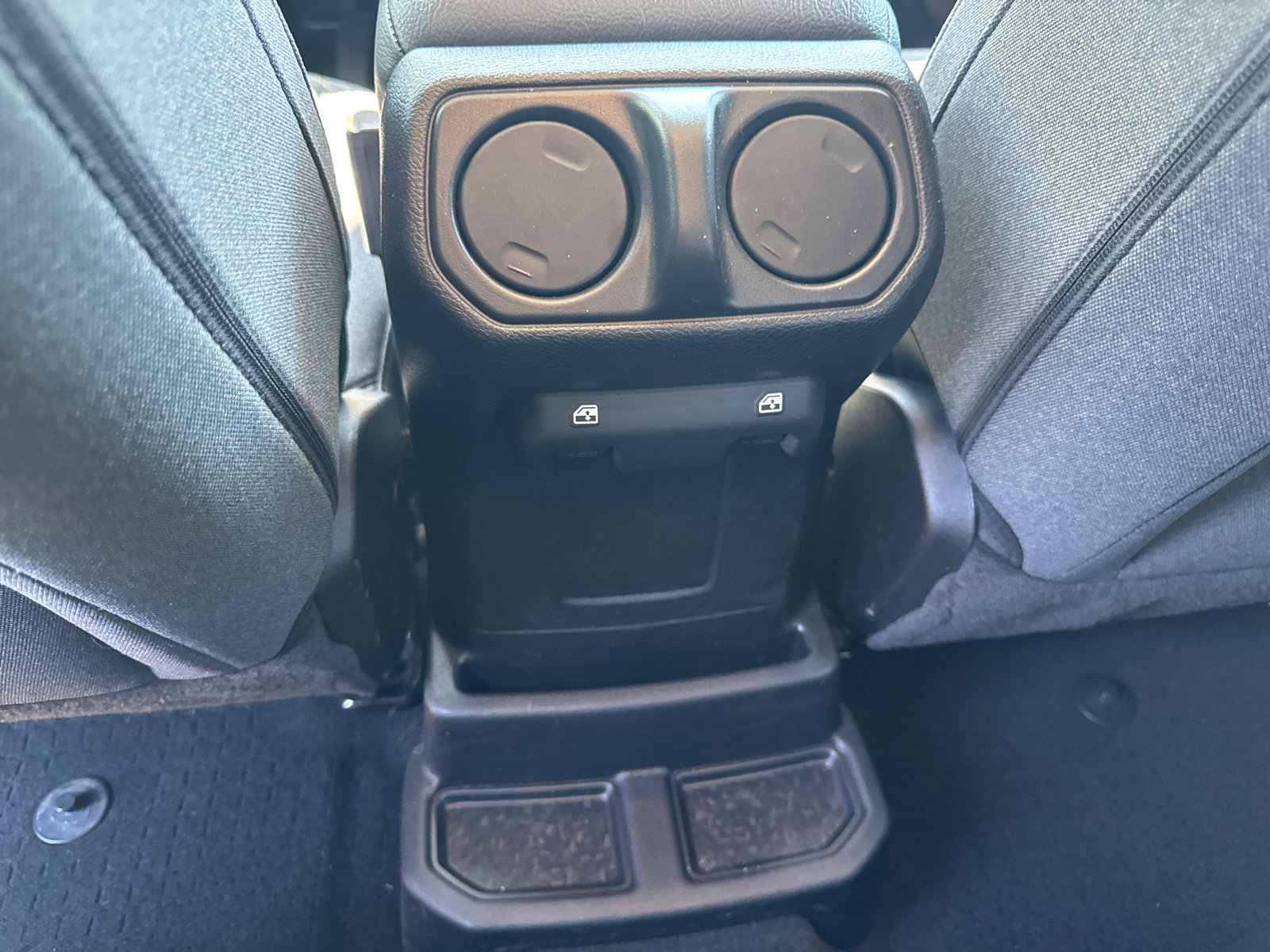 Used 2025 Jeep Wrangler Willys image 22