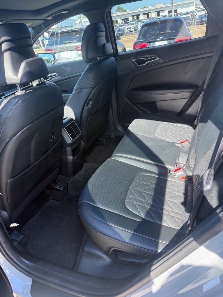 Used 2024 Kia Sportage X-Line w/ X-Line Premium Package AWD/4WD image 16