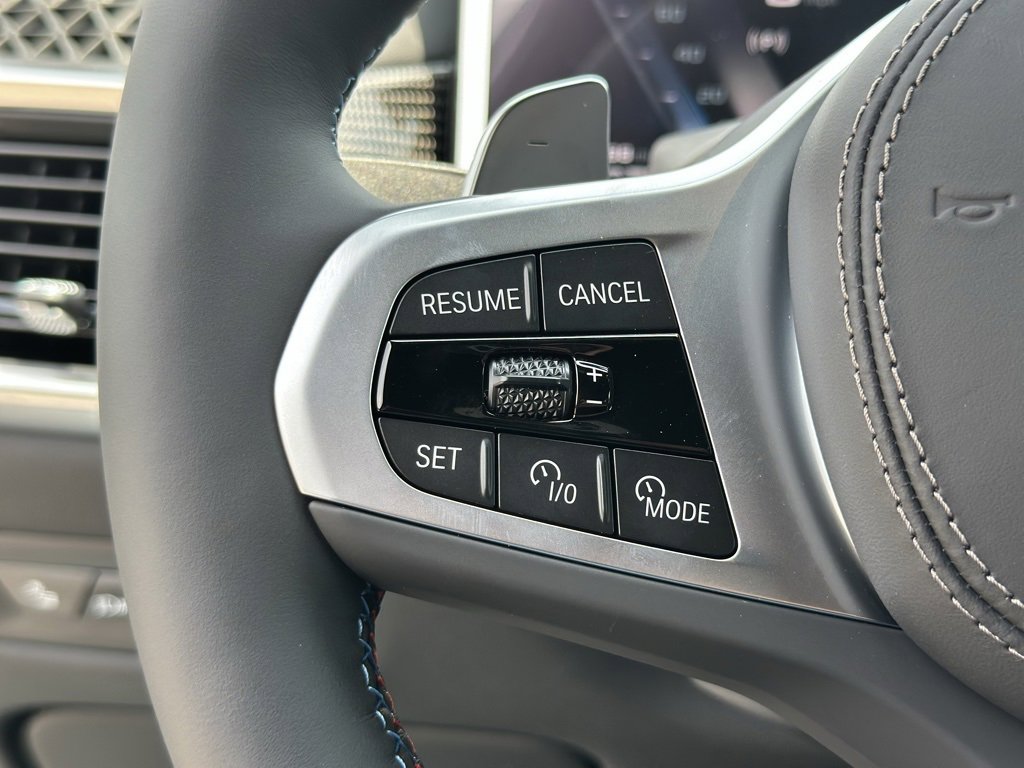 New 2026 BMW X5 M60i w/ Executive Package image 33