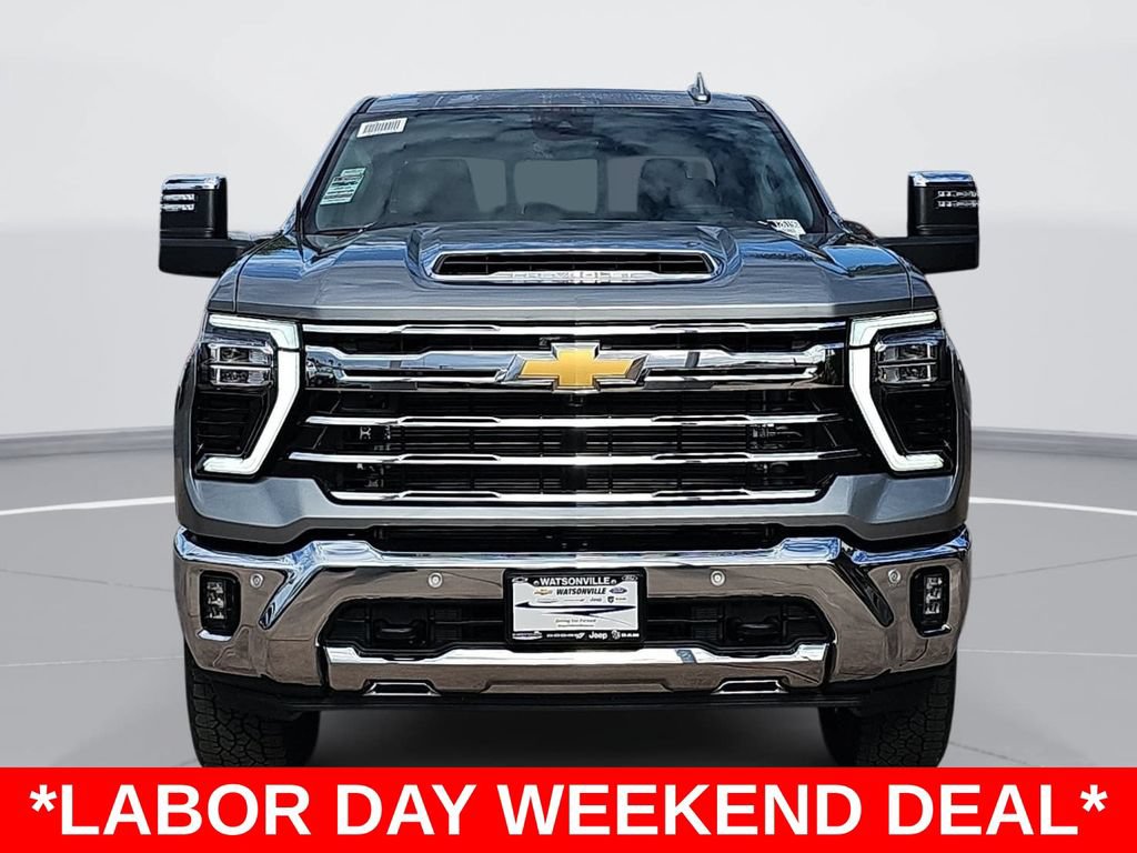 New 2026 Chevrolet Silverado 2500 LTZ w/ LTZ Premium Package AWD/4WD image 8