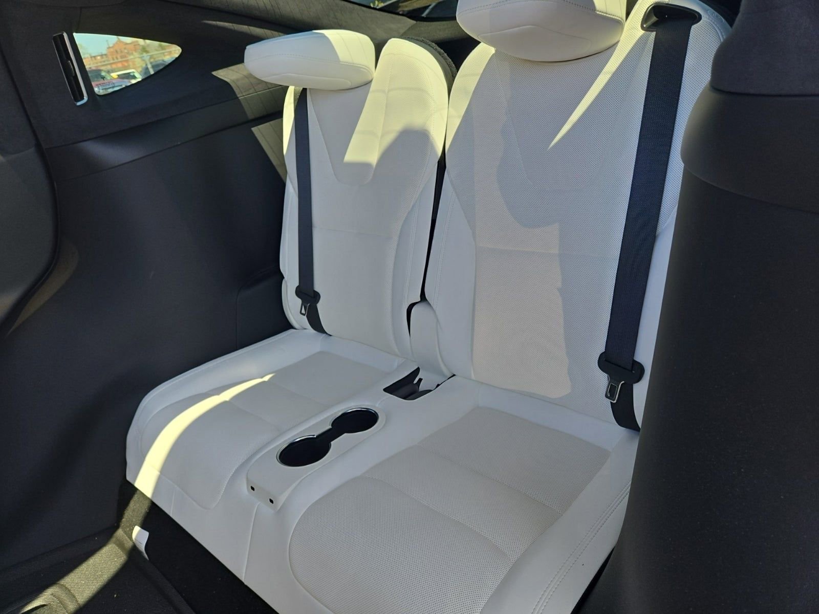 Used 2022 Tesla Model X AWD/4WD image 9