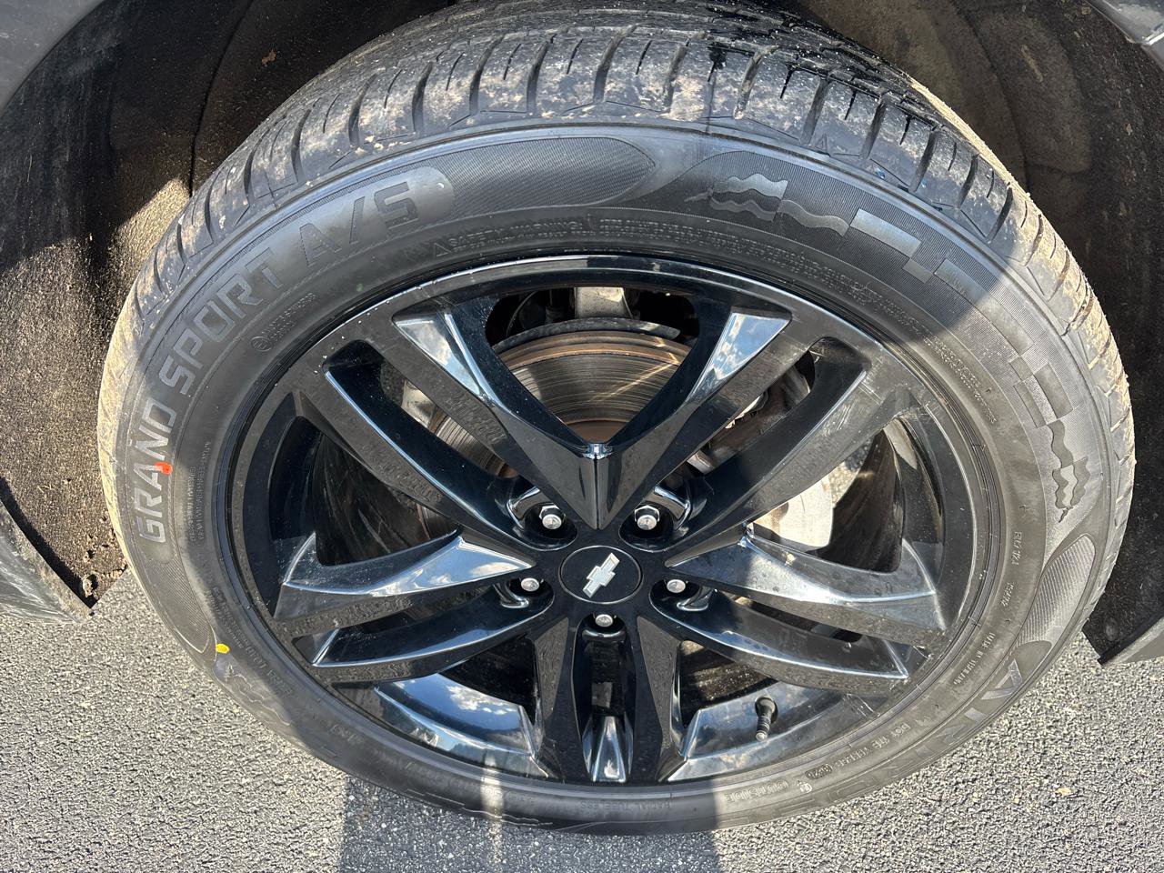 Used 2021 Chevrolet Equinox LT FWD image 26