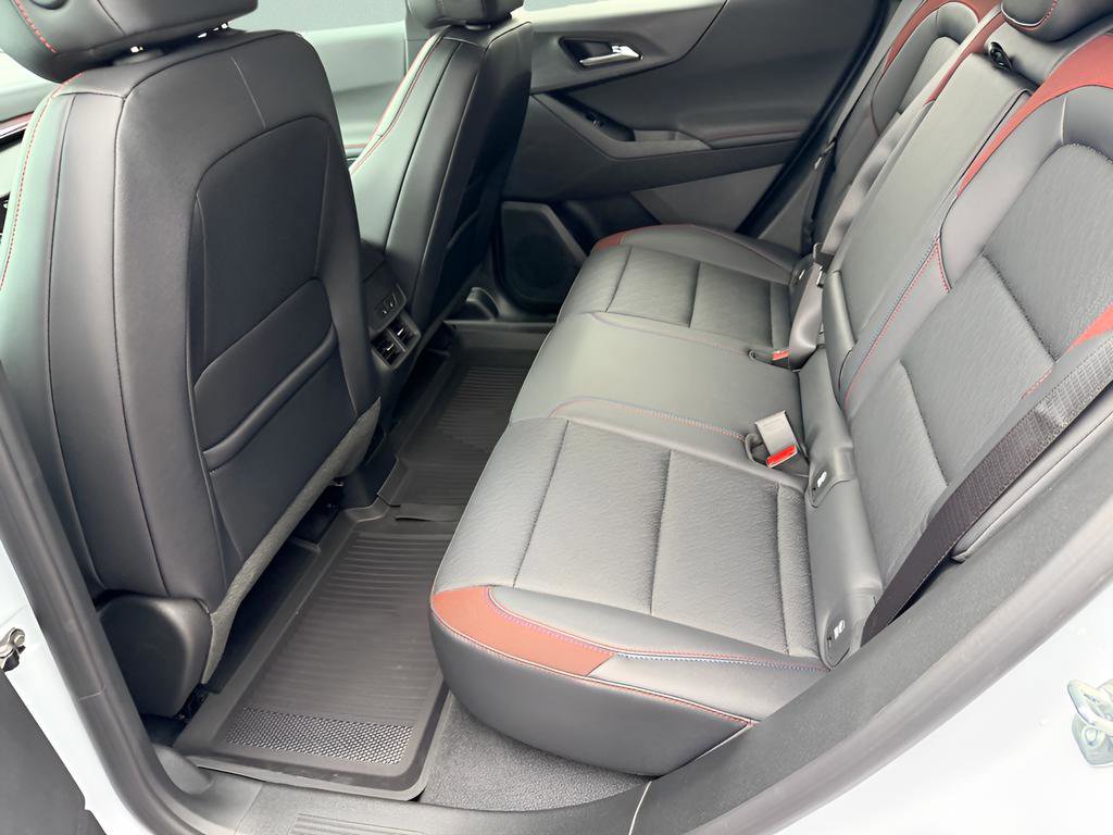 New 2026 Chevrolet Equinox RS w/ Convenience Package III image 29