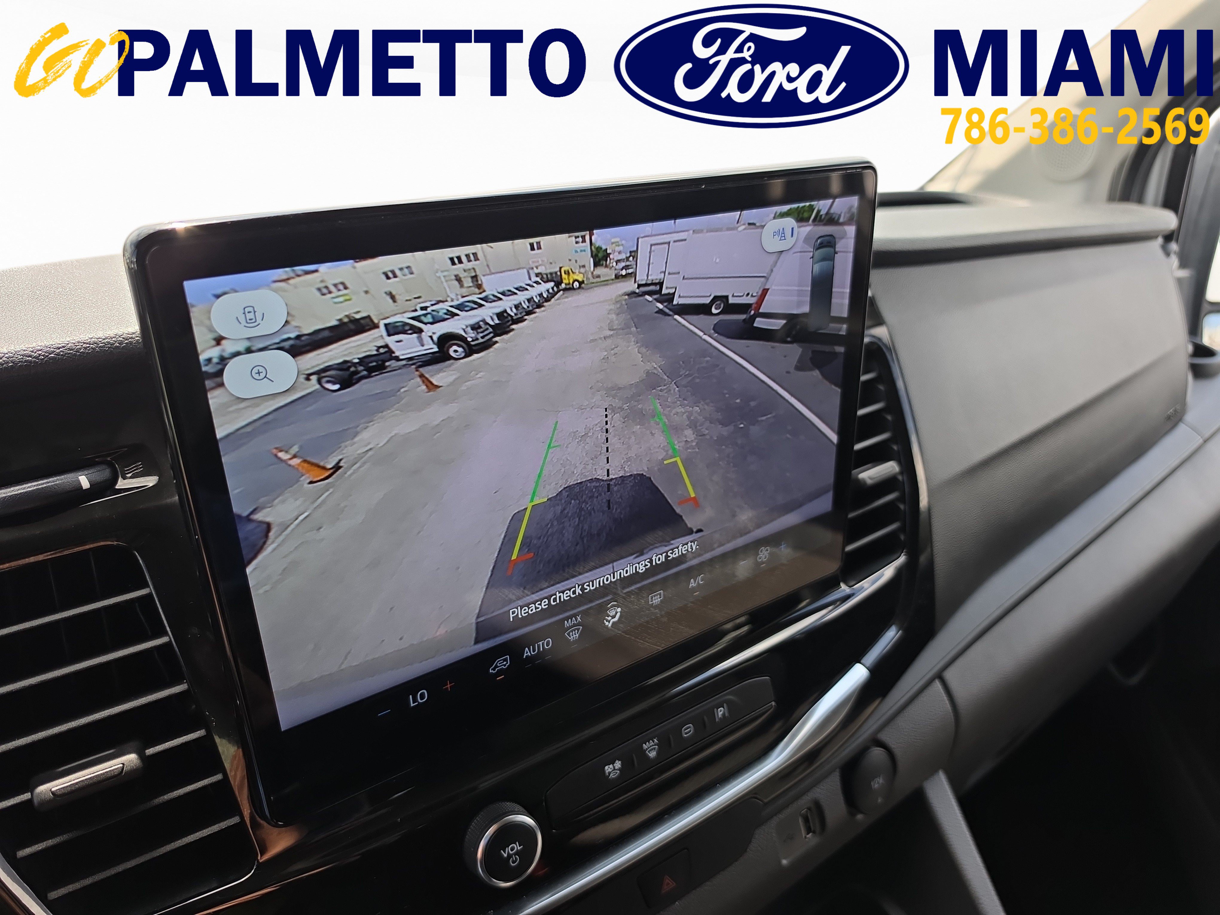 Used 2024 Ford Transit 350 XLT RWD image 20