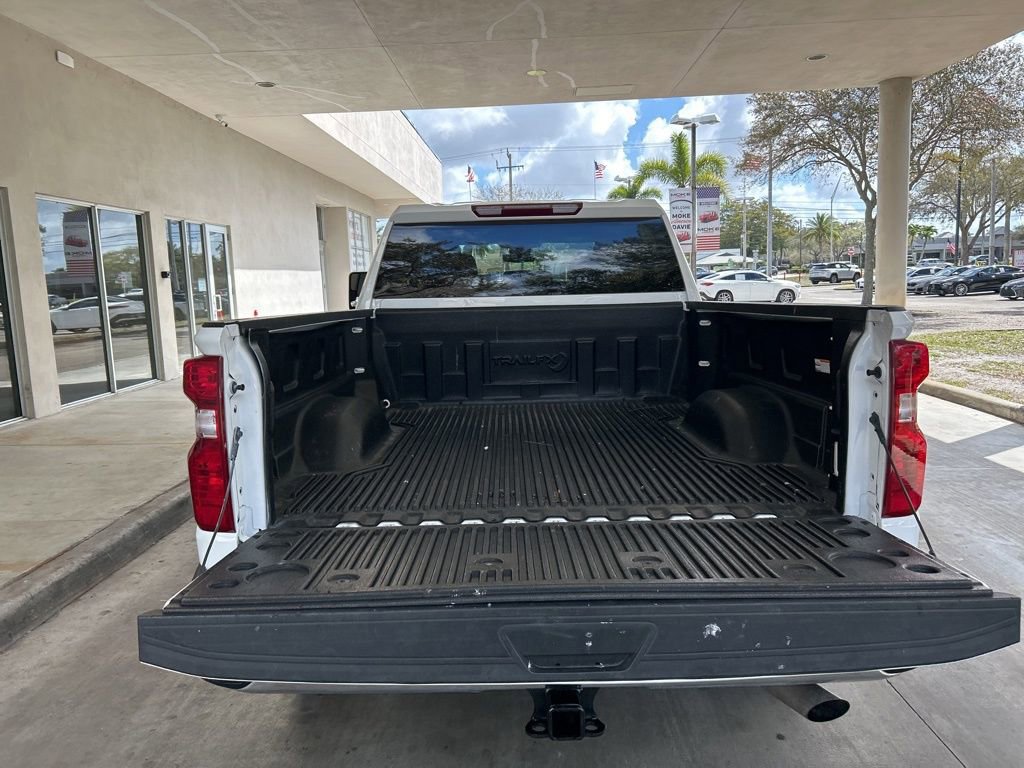 Used 2024 Chevrolet Silverado 2500 LT image 35
