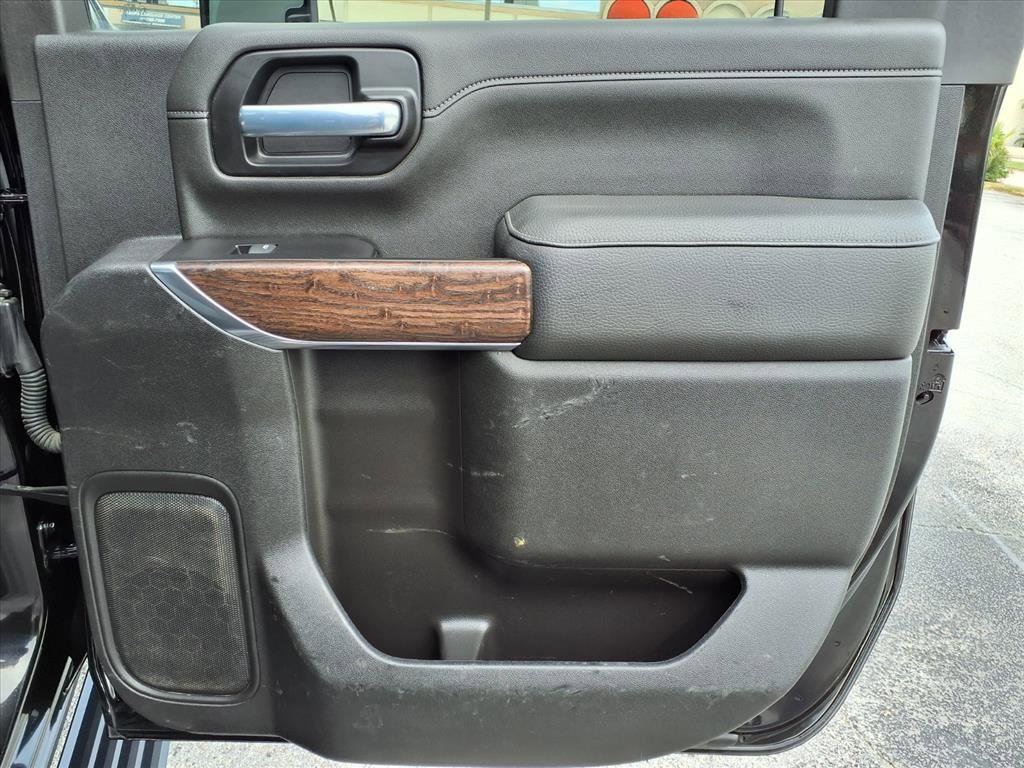 Used 2022 GMC Sierra 3500 Denali image 16