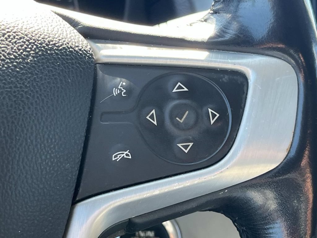 Used 2019 GMC Terrain SLT w/ Preferred Package FWD image 39