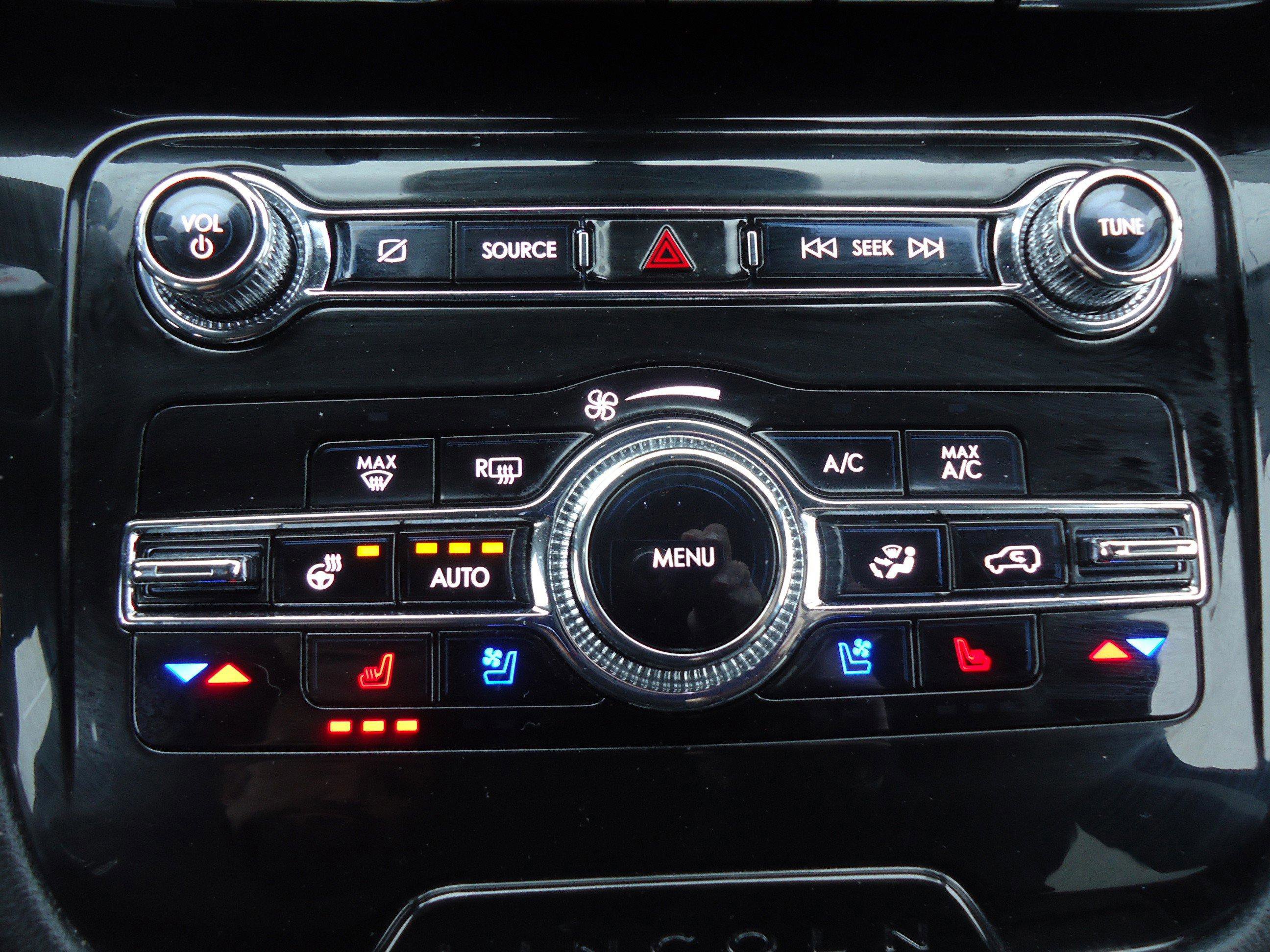 Used 2022 Lincoln Corsair AWD w/ Equipment Group 101A image 19
