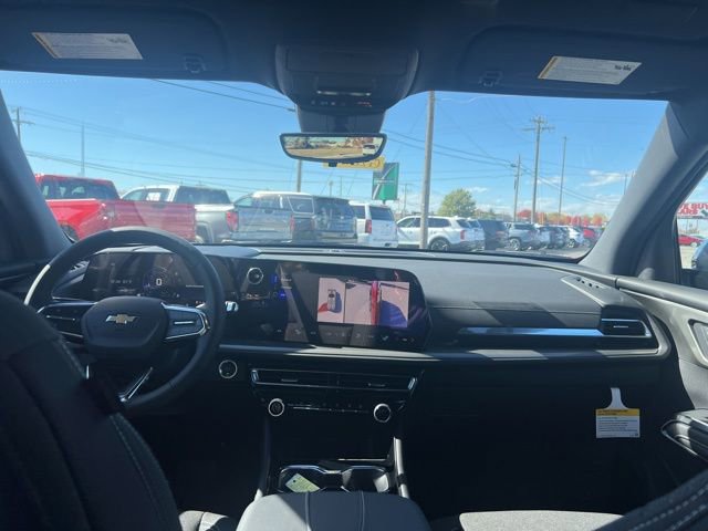 New 2026 Chevrolet Traverse LT w/ Driver Confidence Package image 32