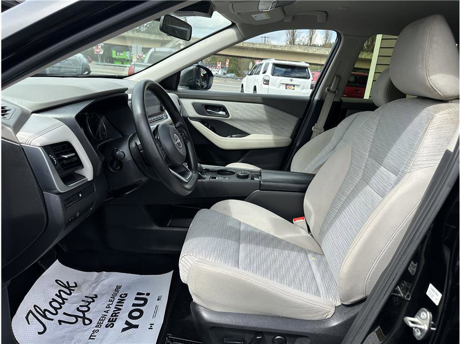 Used 2023 Nissan Rogue SV image 12