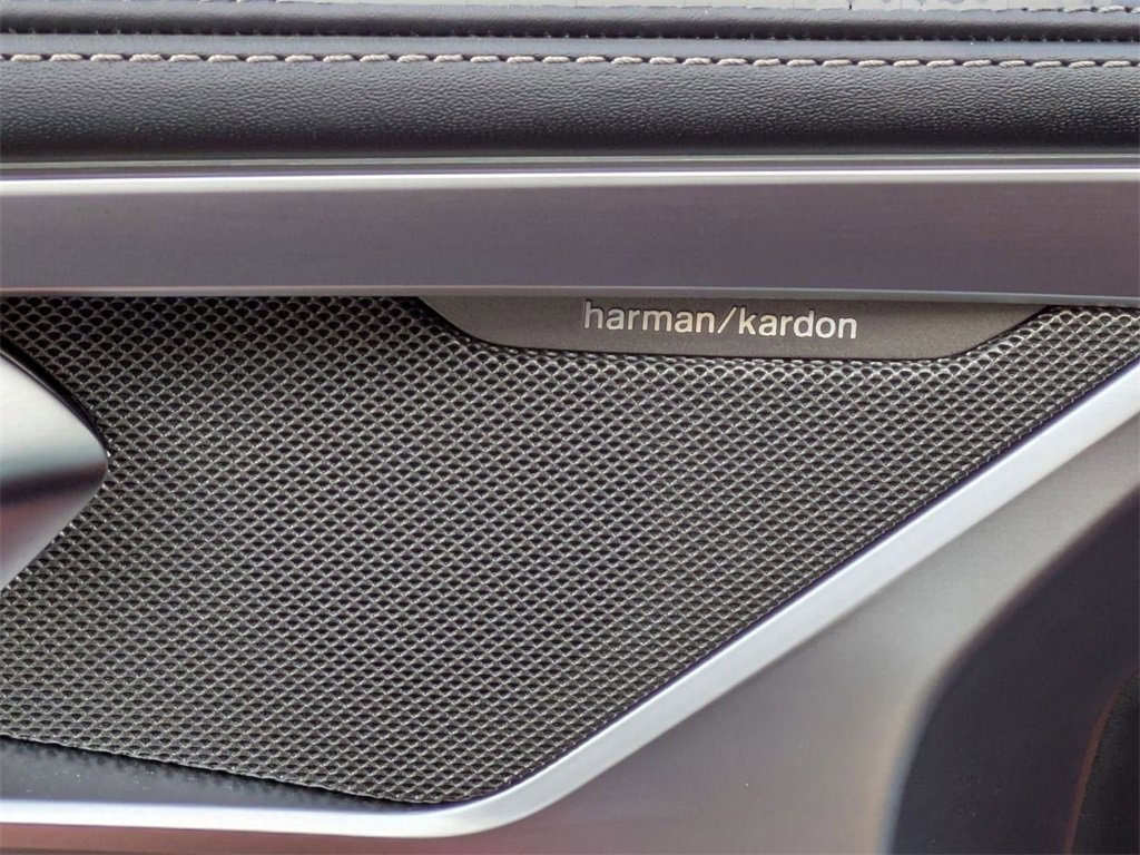 Used 2024 BMW M850i xDrive Convertible w/ M Sport Professional Package image 17