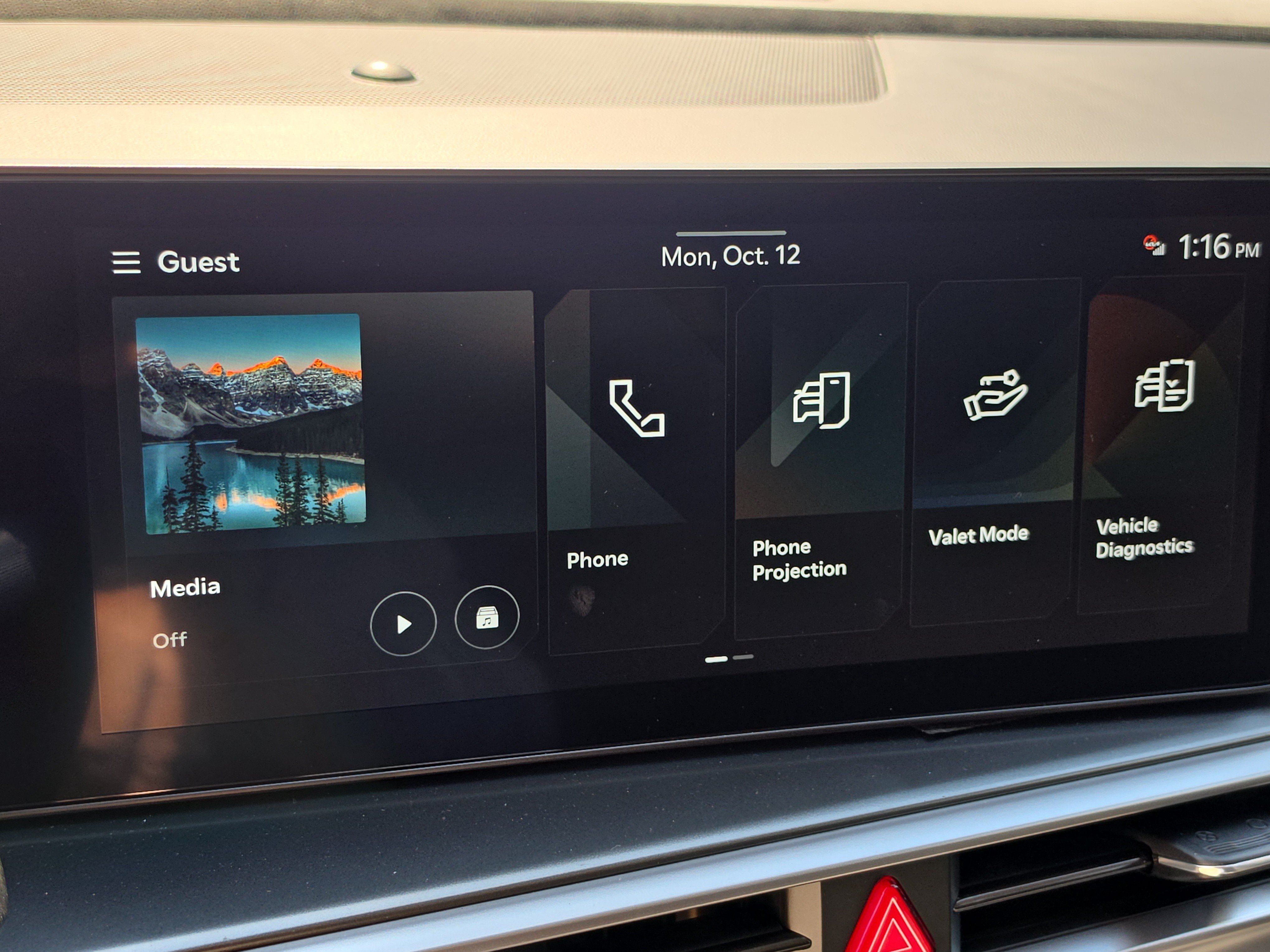 New 2026 Kia Sorento LX FWD image 22