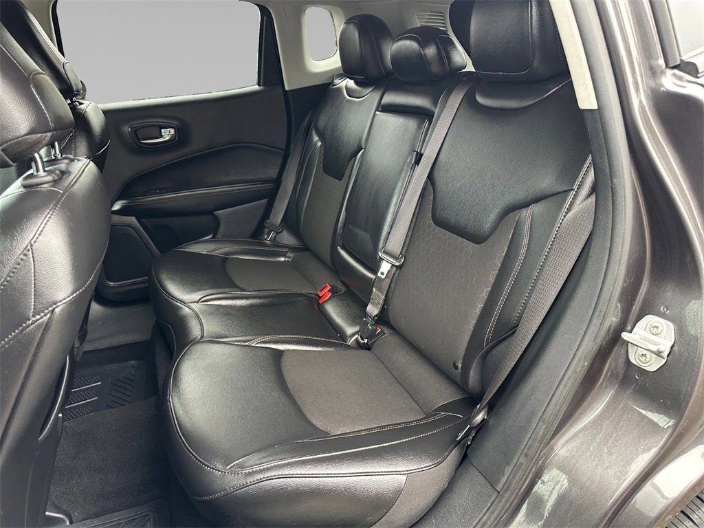 Used 2021 Jeep Compass Latitude w/ Convenience Group image 15