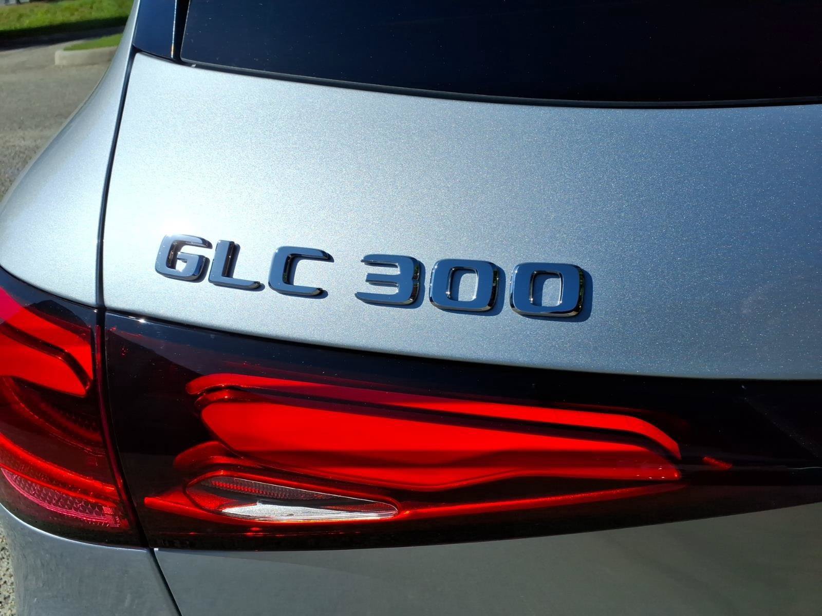 New 2026 Mercedes-Benz GLC 300 4MATIC image 10