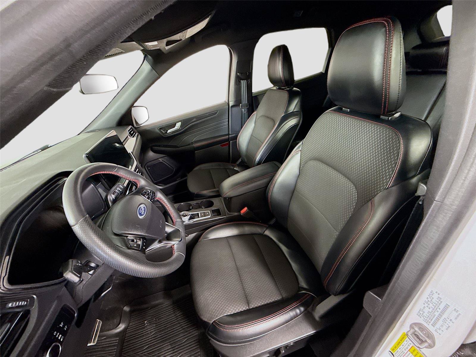 Used 2023 Ford Escape ST-Line w/ Tech Pack #1 AWD/4WD image 15