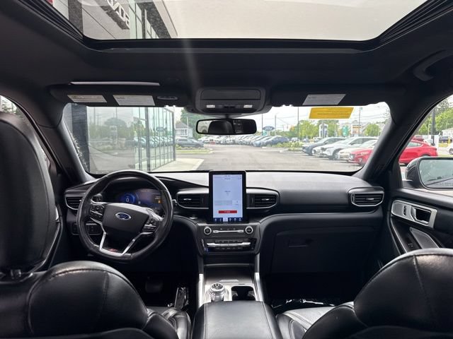 Used 2020 Ford Explorer ST w/ ST Street Pack AWD/4WD image 14