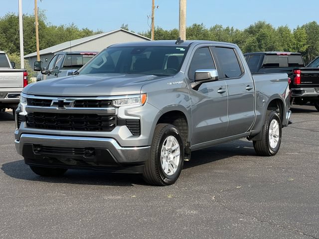 Used 2024 Chevrolet Silverado 1500 LT AWD/4WD image 42