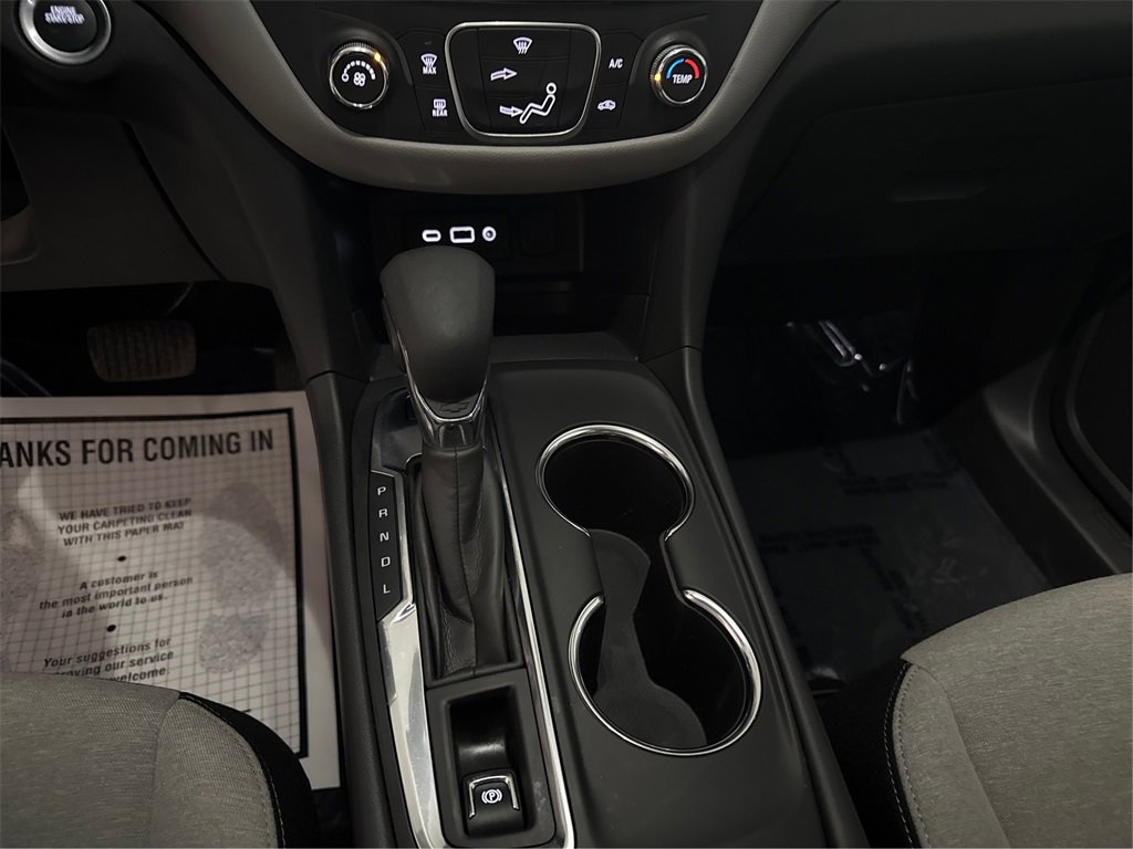 Used 2024 Chevrolet Equinox LS w/ LS Convenience Package image 26
