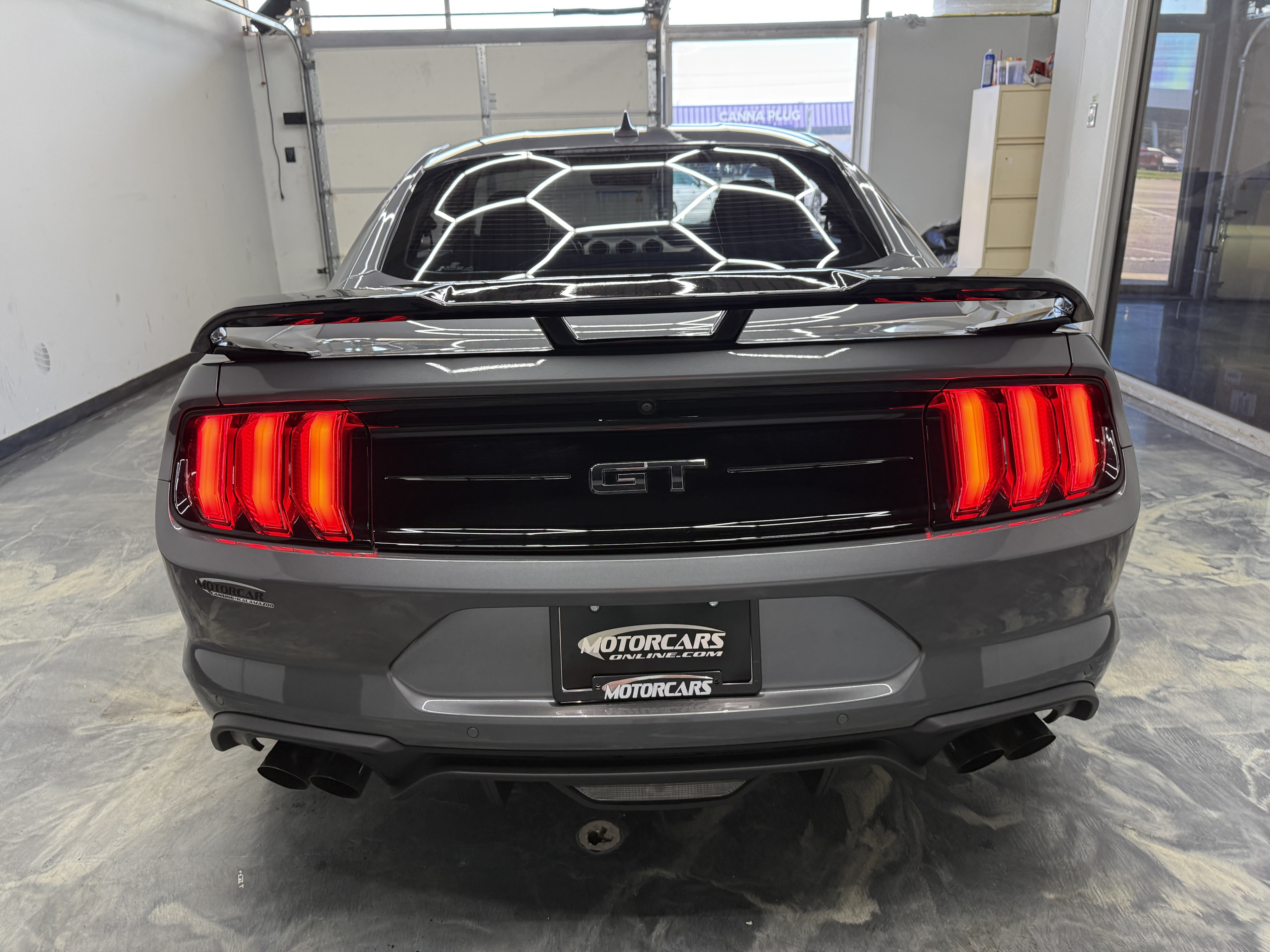 Used 2021 Ford Mustang GT RWD image 4