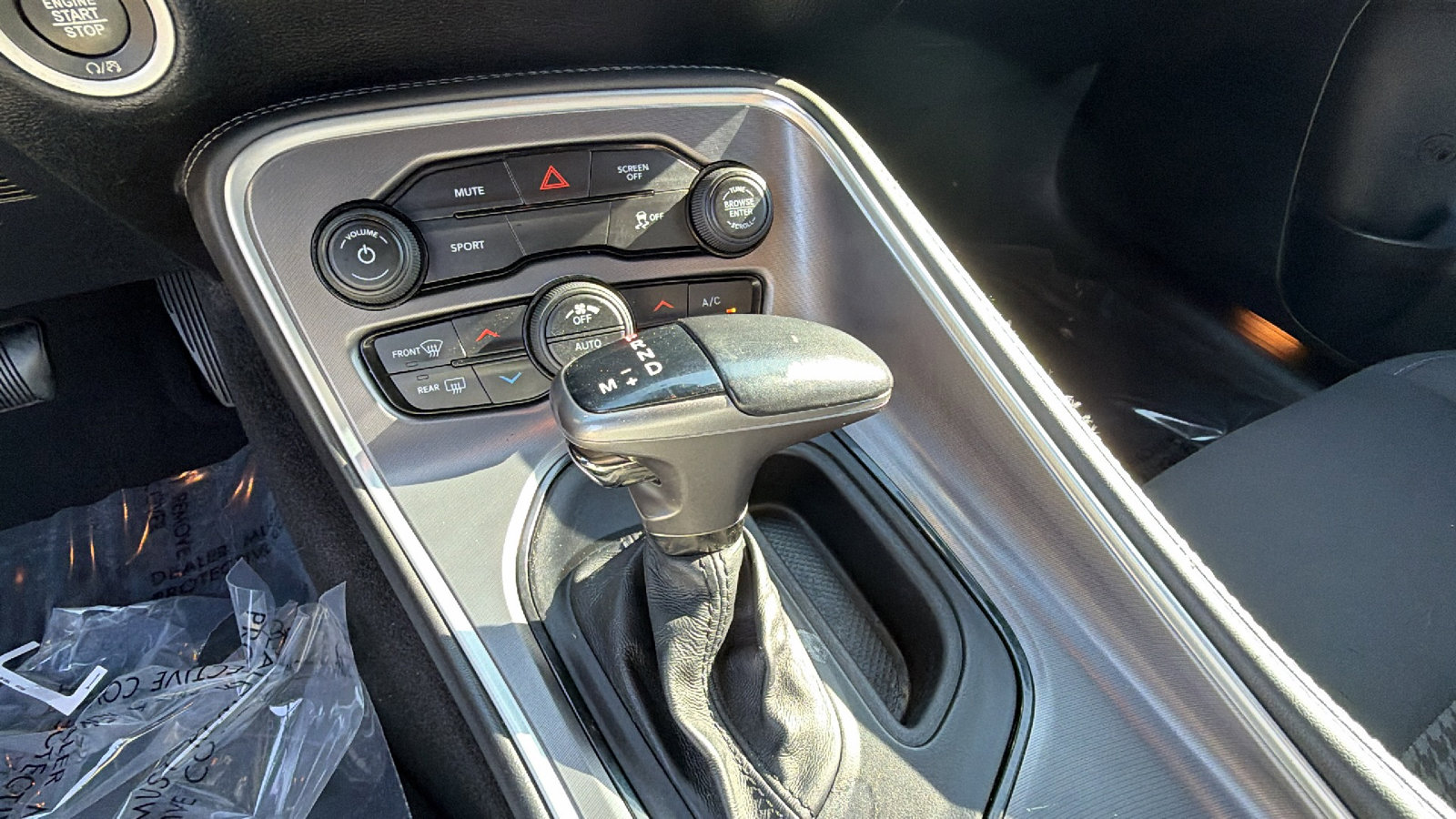 Used 2019 Dodge Challenger SXT image 26