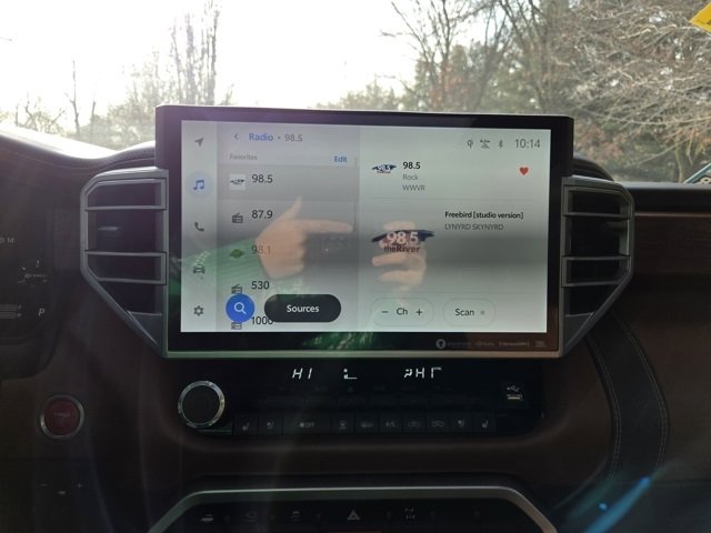 Used 2024 Toyota Tundra 1794 Edition image 32