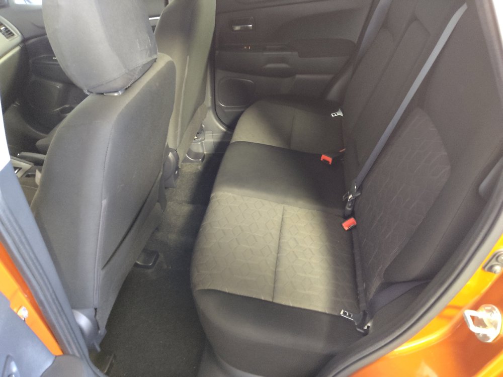 Used 2020 Mitsubishi Outlander Sport ES FWD image 18