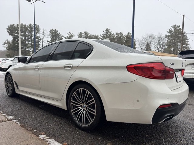 Used 2017 BMW 540i xDrive image 4
