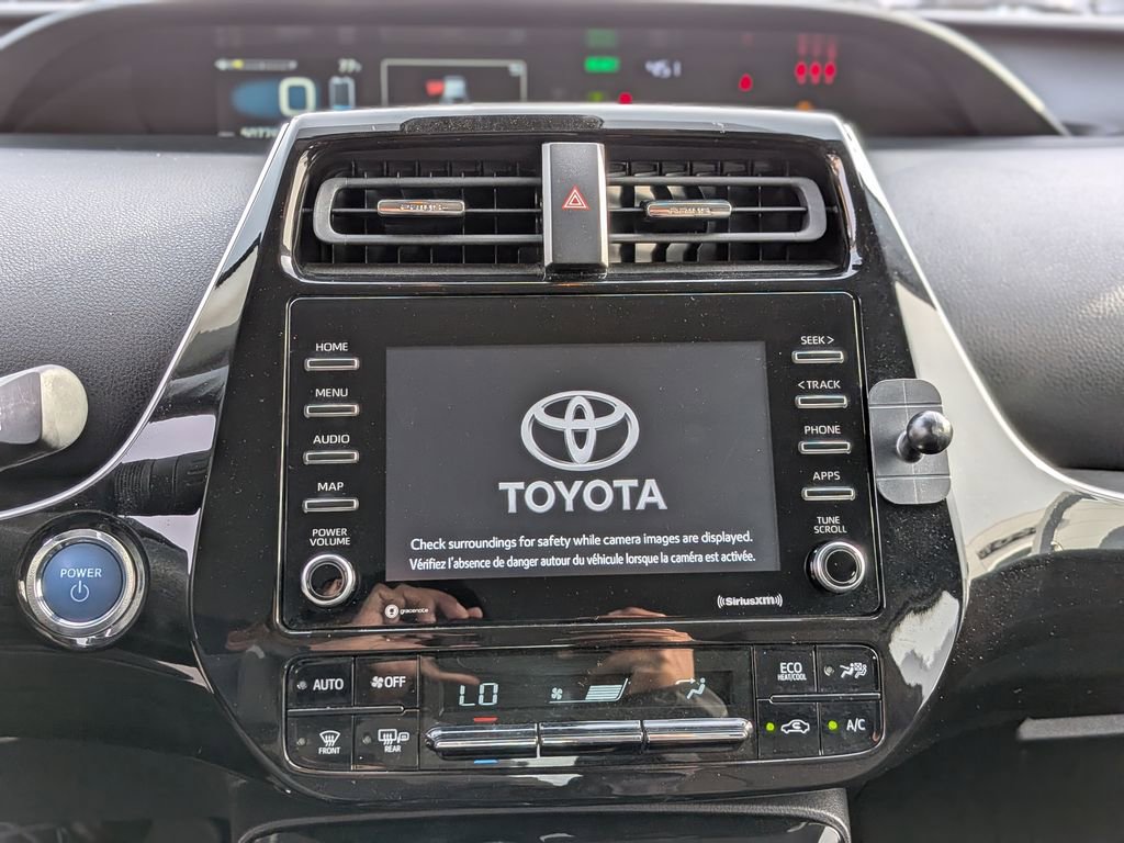 Used 2022 Toyota Prius LE image 12