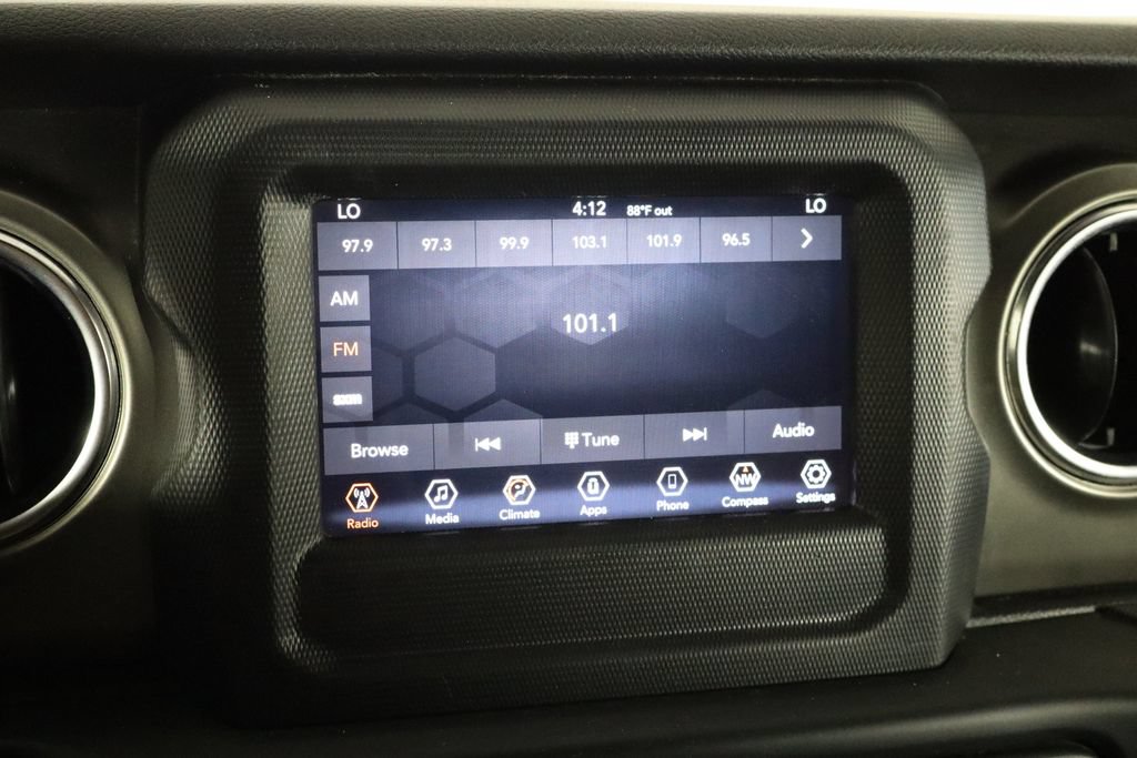 Used 2019 Jeep Wrangler Unlimited Rubicon AWD/4WD image 27