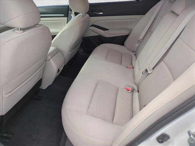 Used 2021 Nissan Altima 2.5 SV FWD image 21
