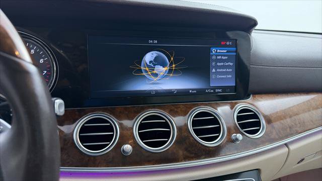 Used 2017 Mercedes-Benz E 300 image 23