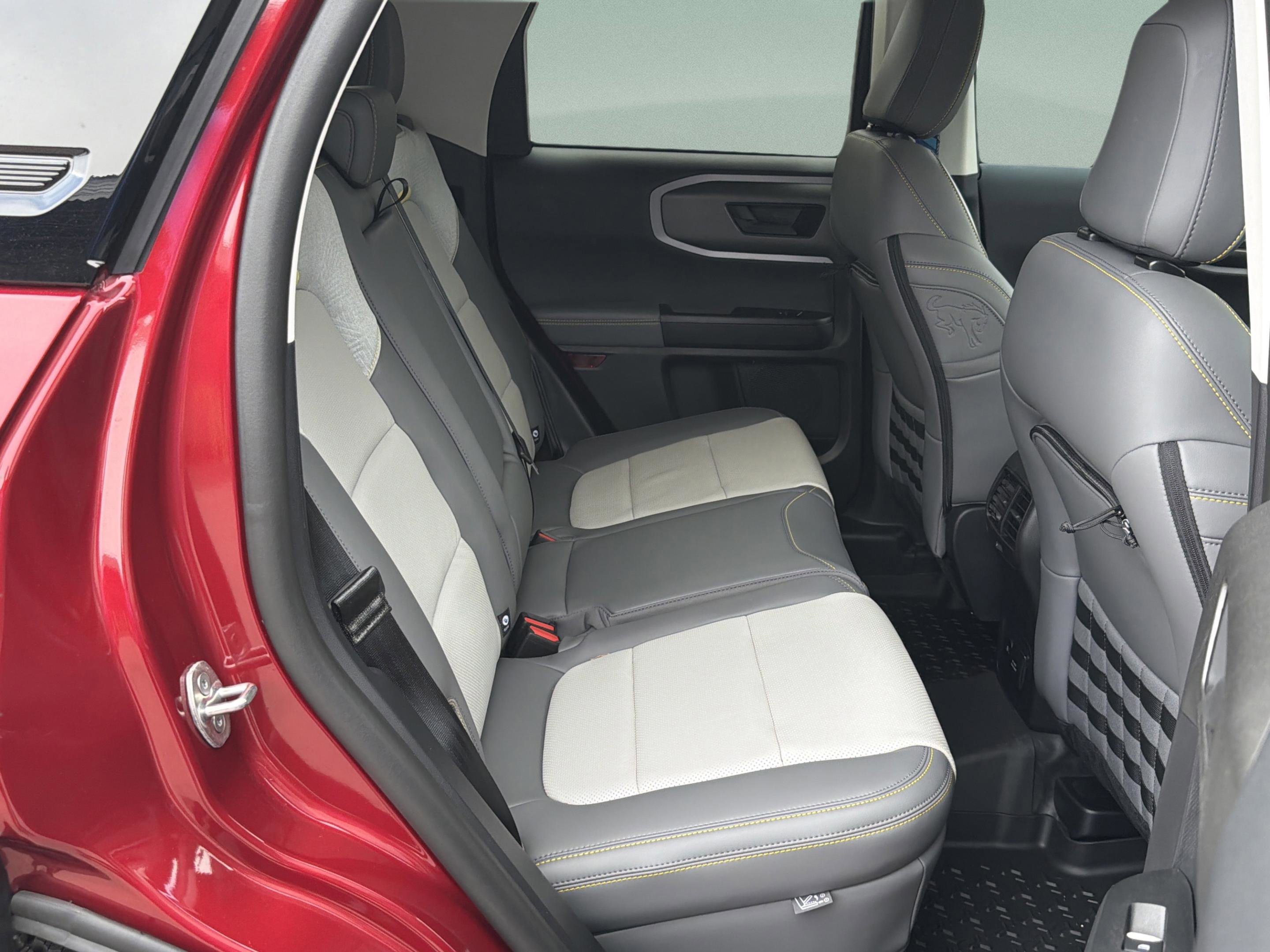 Used 2025 Ford Bronco Sport Badlands w/ Sasquatch Badlands Package image 26