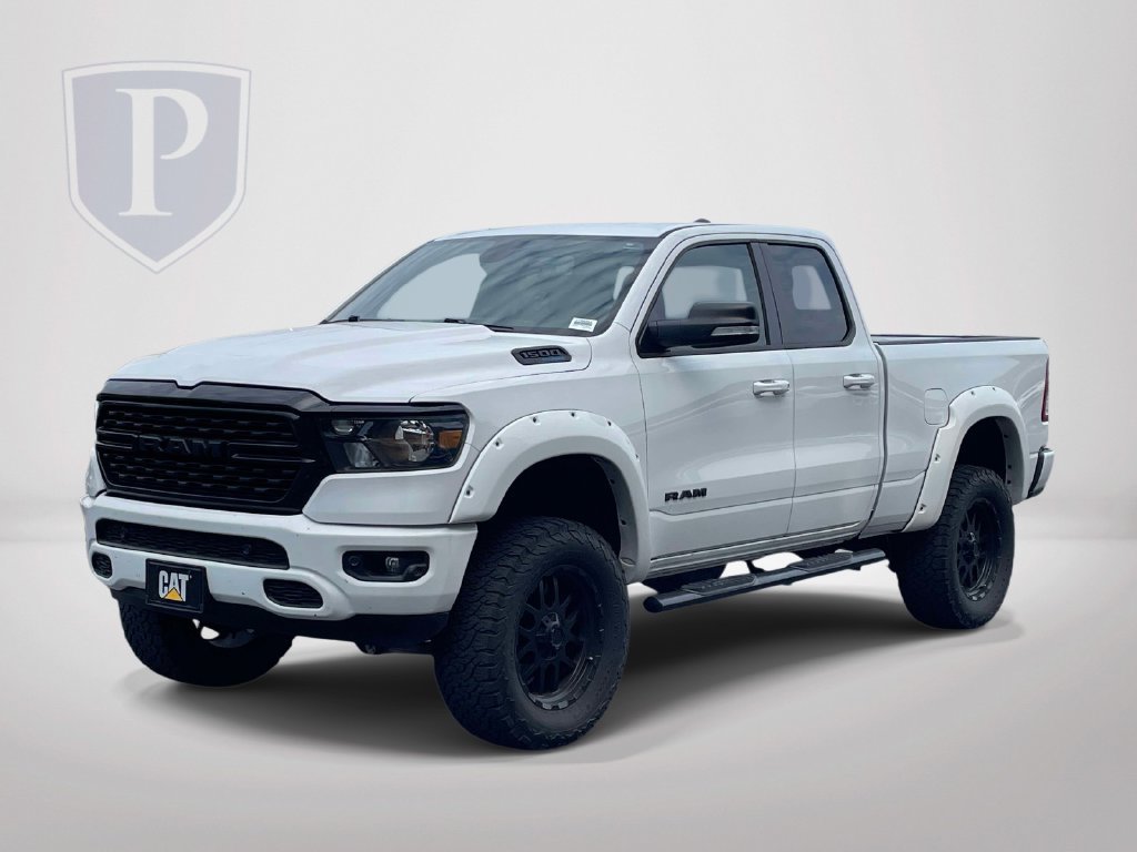 Used 2022 RAM 1500 Big Horn w/ Night Edition AWD/4WD image 4