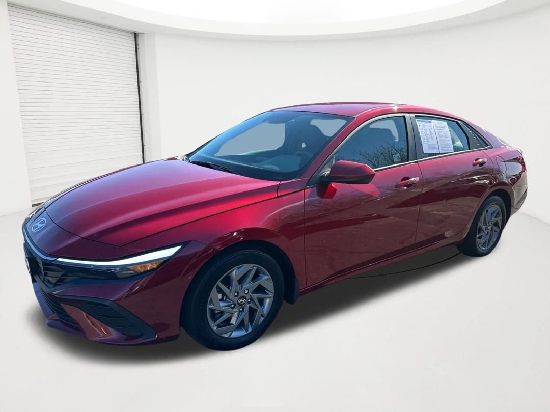 Used 2024 Hyundai Elantra SEL