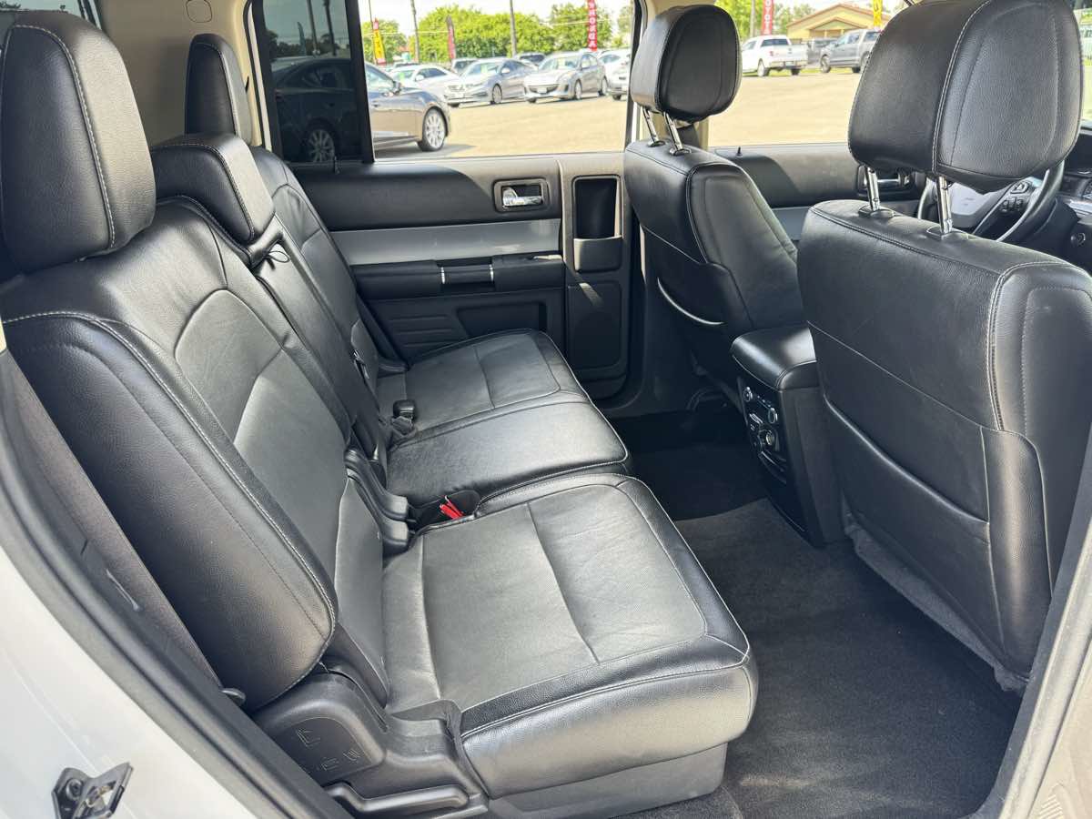 Used 2014 Ford Flex Limited w/ Appearance Package FWD image 17