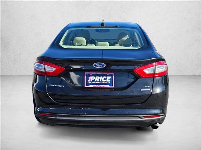 Used 2014 Ford Fusion SE w/ Equipment Group 202A image 7