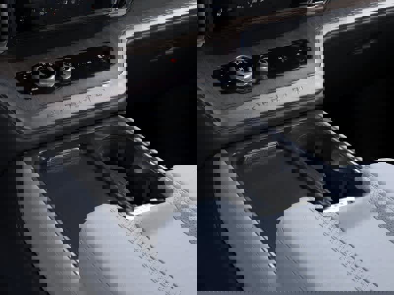 New 2026 Ford Expedition Platinum image 15