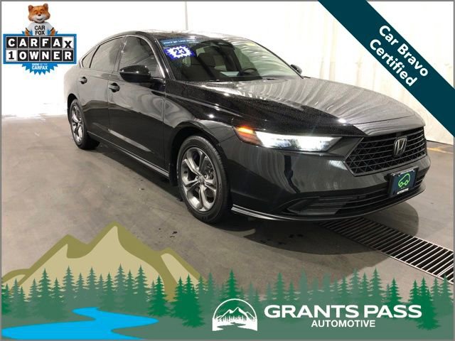 Used 2023 Honda Accord EX image 1