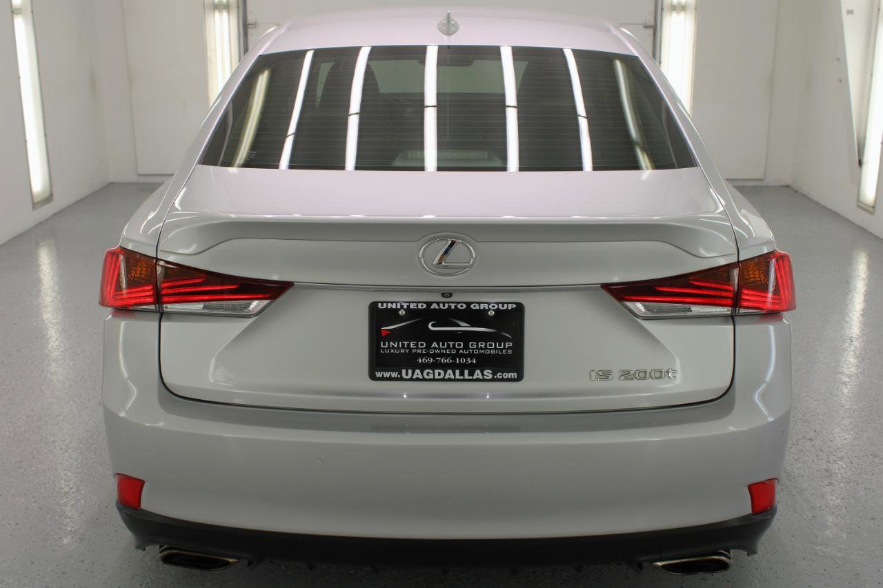 Used 2017 Lexus IS 200t w/ Navigation System Package RWD image 8