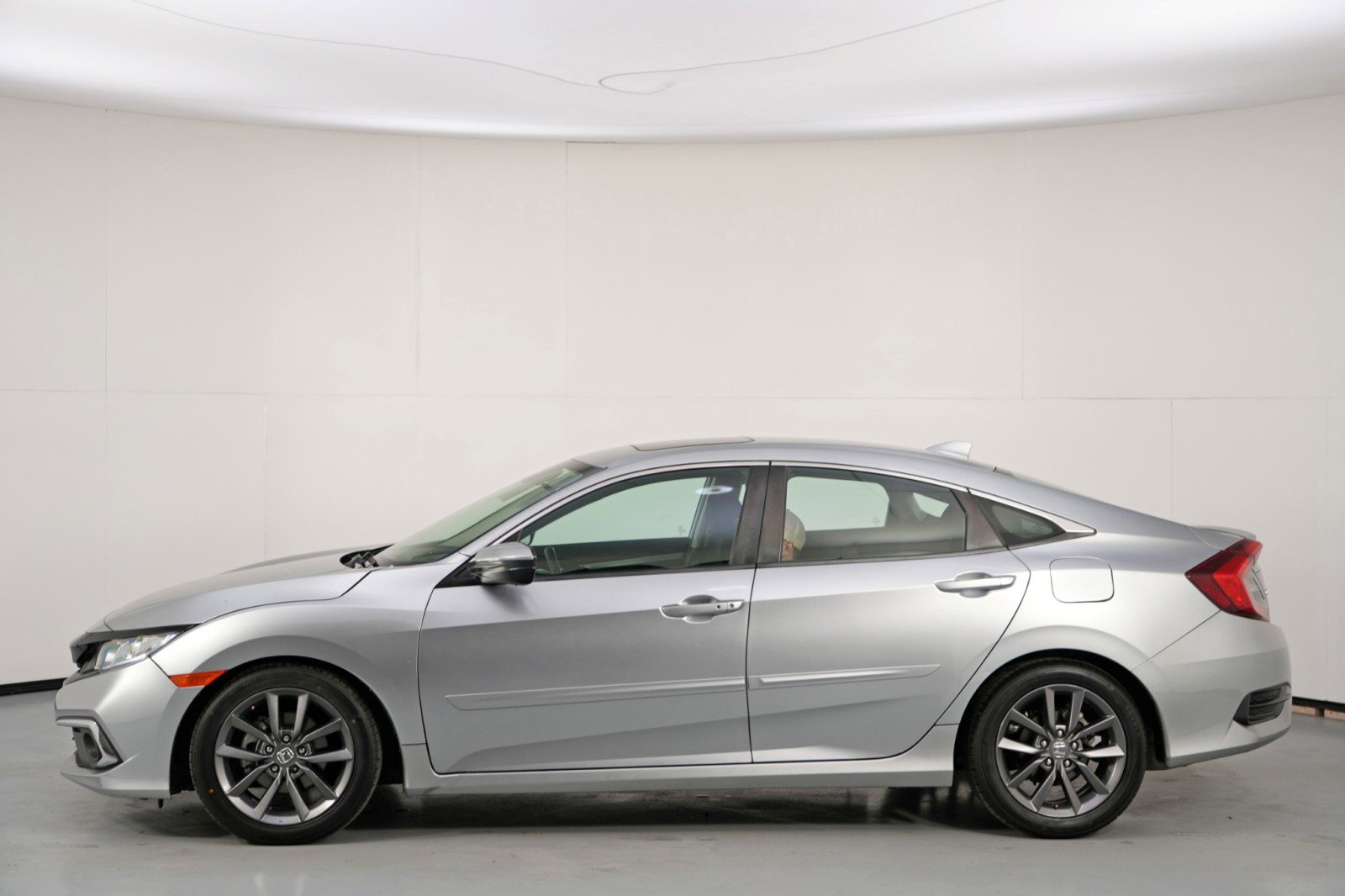 Used 2020 Honda Civic EX image 44